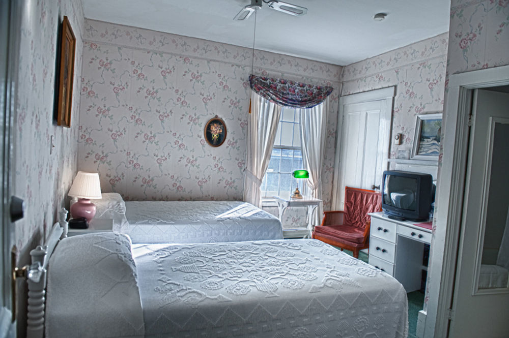 Telegraph House Motel Баддек Экстерьер фото